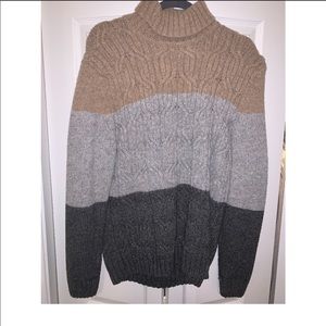 Knit turtle neck